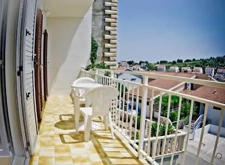 Slijepcevic Apartment Hvar Town