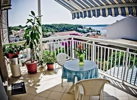 Slijepcevic Apartment Hvar Town